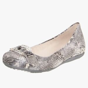 Stuart Weitzman Gray Snakeskin Flats